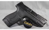 Smith & Wesson ~ M&P40 Shield ~ .40 S&W - 1 of 6