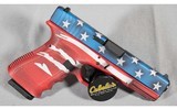 Glock ~ 19 Gen 3 Battleworn Flag ~ 9mm Luger - 1 of 7