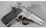 Smith & Wesson ~ Model 5906 ~ 9mm Parabellum - 1 of 7