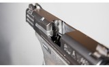 Smith & Wesson ~ M&P9 Shield ~ 9mm Luger - 5 of 7