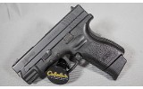 Springfield Armory ~ XD-40 Subcompact ~ .40 S&W - 2 of 8