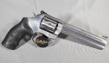 Smith & Wesson ~ Model 686-6 Plus ~ .357 Magnum - 1 of 8