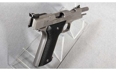 AMT ~ Automag II ~ .22 WMR (.22 Magnum) - Image 7 of 8