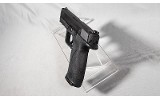 Smith & Wesson ~ M&P9 ~ 9mm Luger - 3 of 5