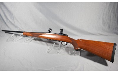 Ruger ~ M77 ~ 7mm Remington Magnum - Image 2 of 10