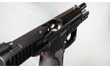 Smith & Wesson ~ M&P 9 Compact ~ 9mm Luger - 3 of 6