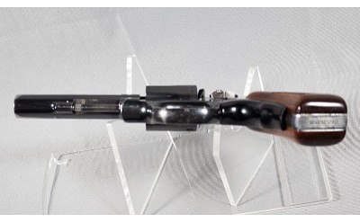 Smith & Wesson ~ Model 10-10 ~ .38 Special - Image 4 of 6