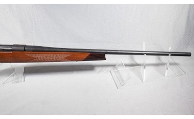 Weatherby ~ Vanguard ~ .22-250 Remington - Image 4 of 11