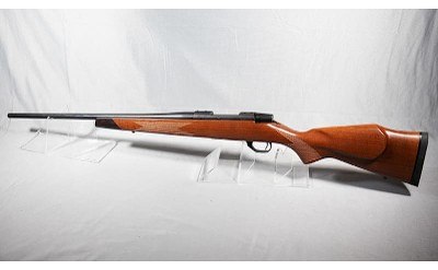 Weatherby ~ Vanguard ~ .22-250 Remington - Image 2 of 11