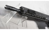 LWRC International ~ M6IC ~ 5.56 NATO - 9 of 10