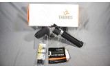 Taurus ~ Raging Hunter ~ .357 Magnum - Image 3 of 3