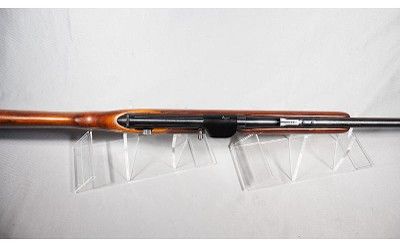 Remington ~ Model 550-1 ~ .22 Short / Long / Long rifle - Image 5 of 12