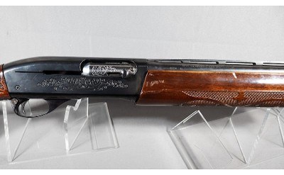 Remington ~ Model 1100 ~ 12 gauge - Image 3 of 11