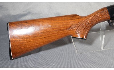 Remington ~ Model 1100 ~ 12 gauge - Image 2 of 12