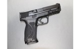 Smith & Wesson ~ M&P9 M2.0 ~ 9mm Luger - 1 of 2