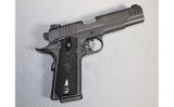 Taurus
PT1911
.45 Auto