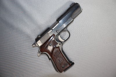 Llama-Gabilondo y CIA ~ .22 Cal