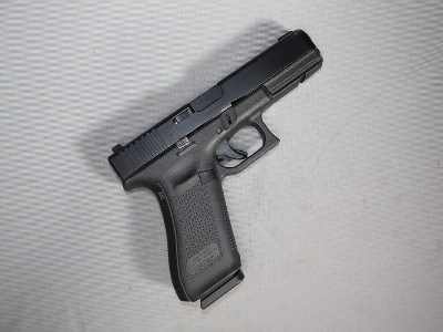 Glock ~ 17 Gen 5 ~ .9mm - Image 1 of 2