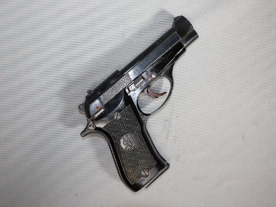 Pietro Beretta ~ 85 BB ~ 9mm Short - Image 1 of 2