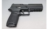 Sig Sauer
P320
9mm Luger