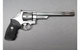 Smith & Wesson ~ 629-1 ~ .44 Remington Magnum - 1 of 2