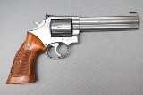 Smith & Wesson ~ 686 ~ .357 Magnum - 1 of 2