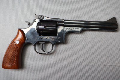 Dan Wesson ~ 15 ~ .357 Magnum