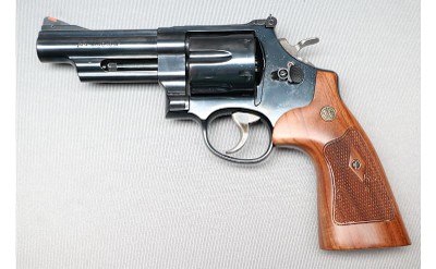 Smith & Wesson ~ 29-10 ~ .44 Remington Magnum