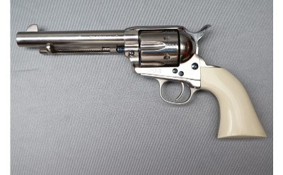 Uberti ~ 1873 ~ .45 Colt