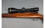 Weatherby ~ Mark V ~ .300 Weatherby Magnum - 9 of 10