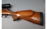 Weatherby ~ Mark V ~ .300 Weatherby Magnum - 8 of 10