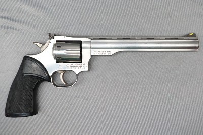 Dan Wesson ~ M 715 ~ .357 Magnum