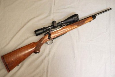 Ruger ~ M77 ~ .22-250 Remington
