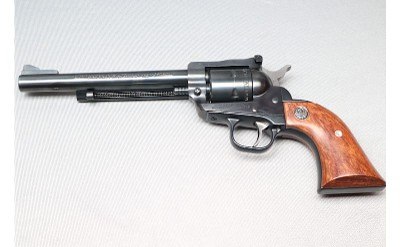 Ruger ~ New Model Single-Six ~ .22 WMR - Image 2 of 2