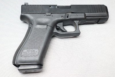 Glock ~ 17 Gen 5 ~ 9mm Luger - Image 1 of 2