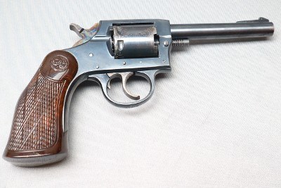 Iver Johnson ~ Target 55 ~ .22 Cal - Image 1 of 3