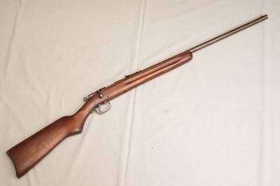 Western Field ~ 32 ~ .22 Short/Long/Long Rifle - Image 1 of 10