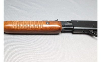 Remington ~ 572 Fieldmaster ~ .22 Short/Long/Long Rifle - Image 7 of 8