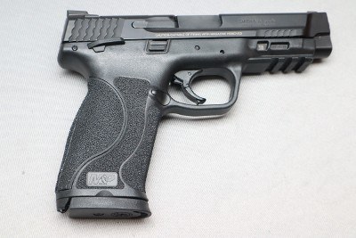 Smith & Wesson ~ M&P 45 M.2.0 ~ .45 Auto