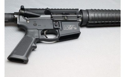 Smith & Wesson ~ M&P 15 ~ 5.56 Nato - Image 4 of 10