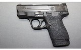 Smith & Wesson ~ M&P 40 Shield ~ .40 S&W - 2 of 4