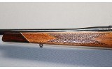 Weatherby ~ Mark V ~ .300 Weatherby Magnum - 6 of 10