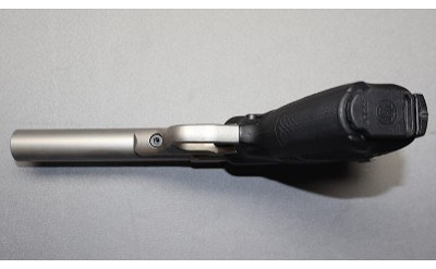 Smith & Wesson ~ SW22 Victory ~ .22 Long Rifle - Image 3 of 4
