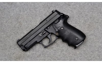 SIG Sauer P229 - Image 2 of 2