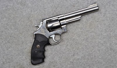 Smith & Wesson 657