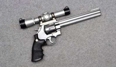 Smith & Wesson 629 classic