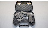 Glock ~ 17 ~ 9mm Luger - 3 of 5