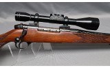 Weatherby ~ Mark V ~ .300 Weatherby Magnum - 3 of 11