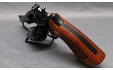 Smith & Wesson ~ 19-3 ~ .357 Magnum - 3 of 4