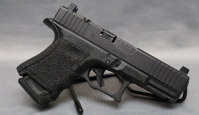 Glock ~ 19 Gen 4 ~ 9MM Luger